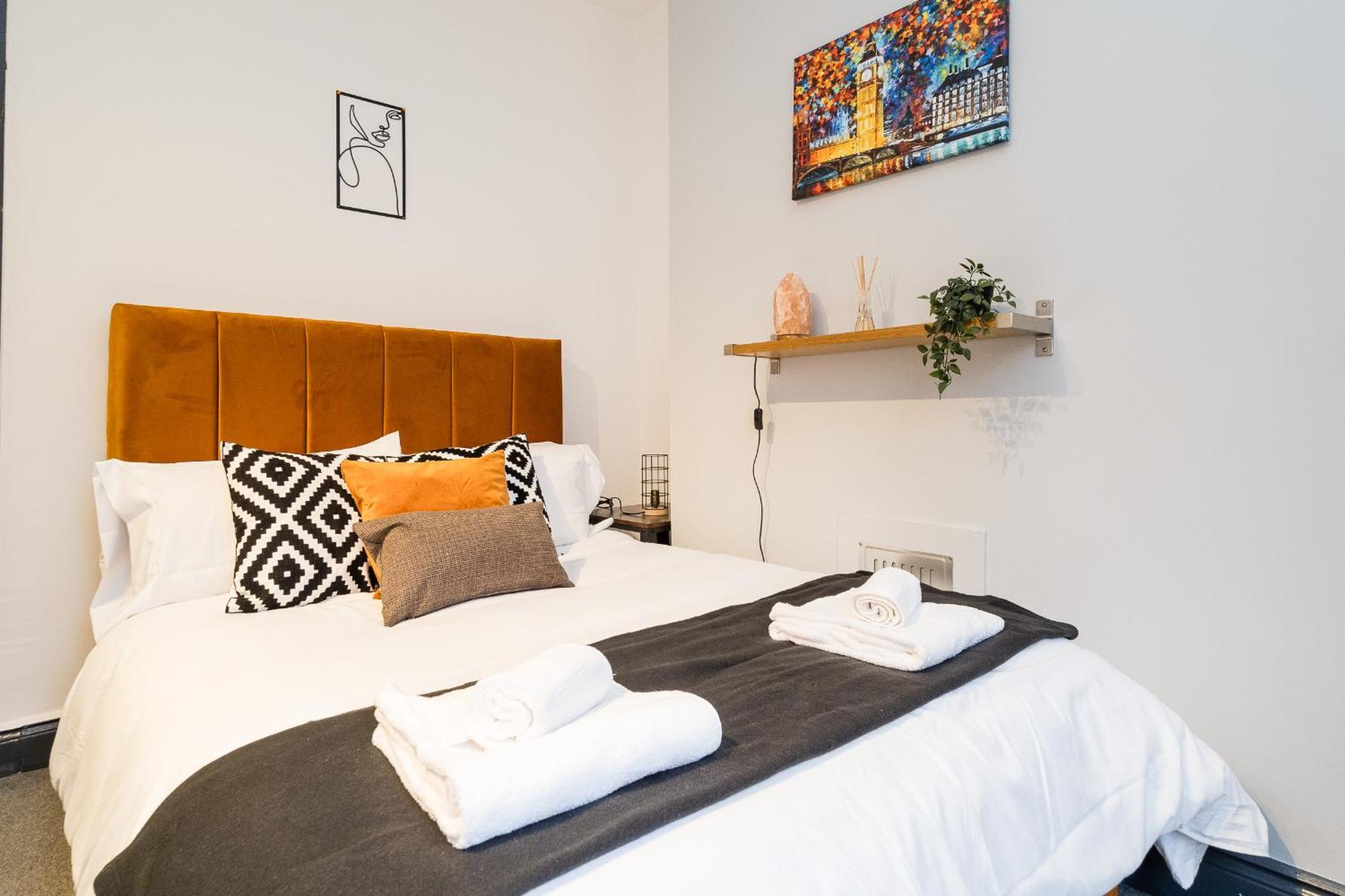 Spacious 6 Ensuite Bedroom House In Central London Exterior photo