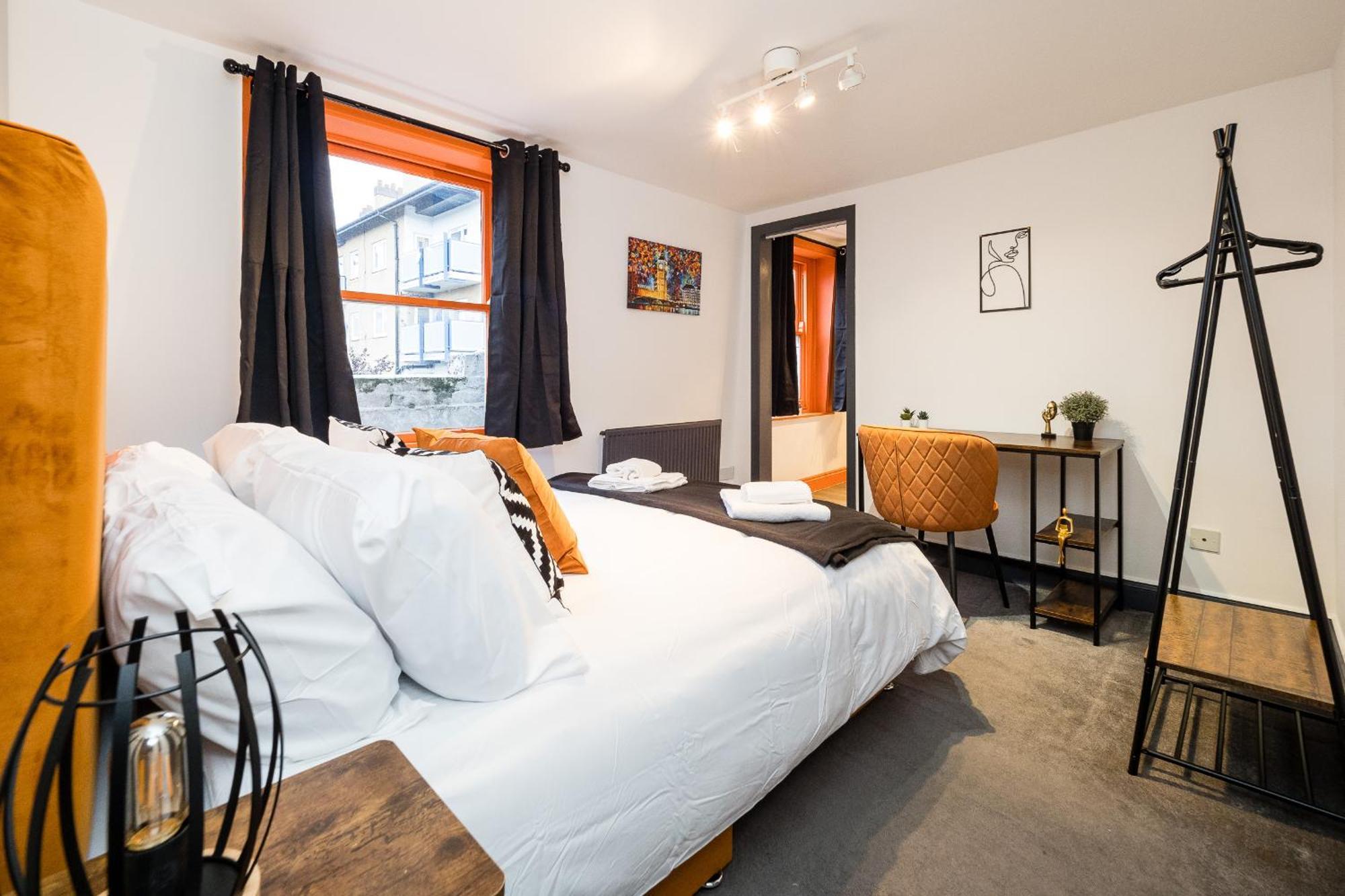 Spacious 6 Ensuite Bedroom House In Central London Exterior photo