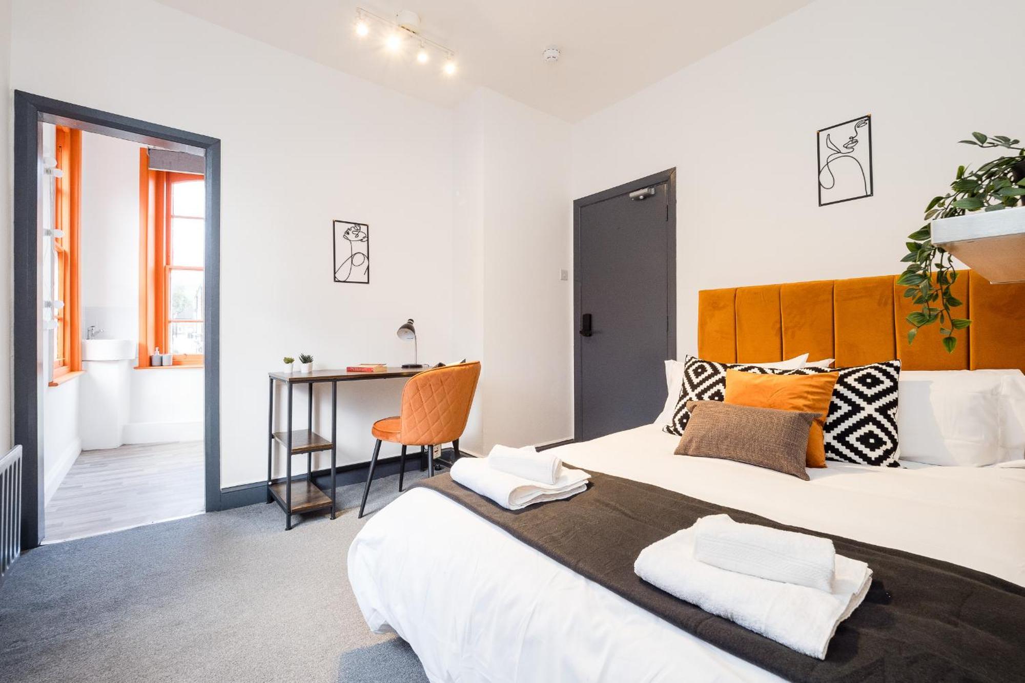 Spacious 6 Ensuite Bedroom House In Central London Exterior photo
