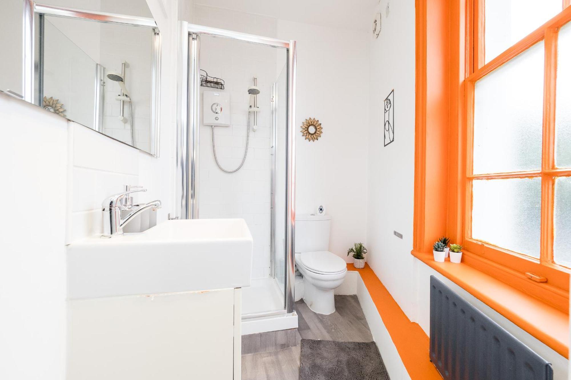 Spacious 6 Ensuite Bedroom House In Central London Exterior photo